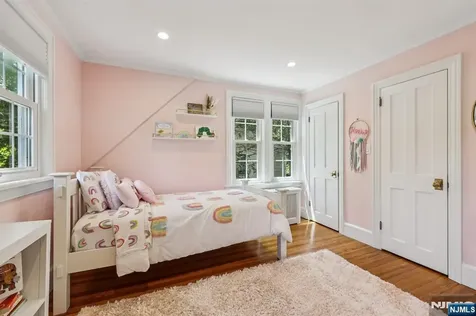 490 Ackerman Avenue Ho-ho-kus NJ 07423