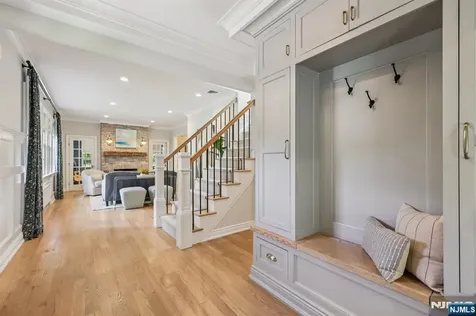 490 Ackerman Avenue Ho-ho-kus NJ 07423