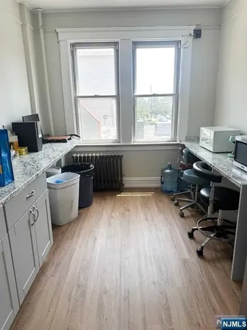 696 Anderson Avenue Cliffside Park NJ 07010