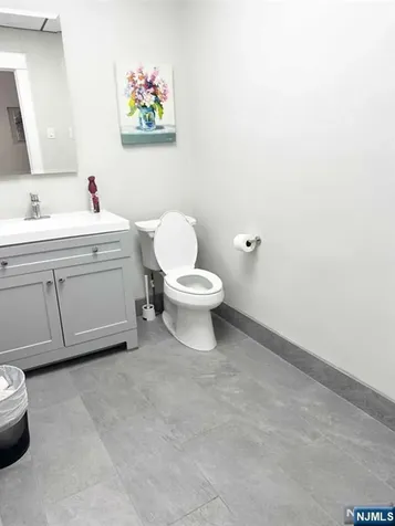 696 Anderson Avenue Cliffside Park NJ 07010