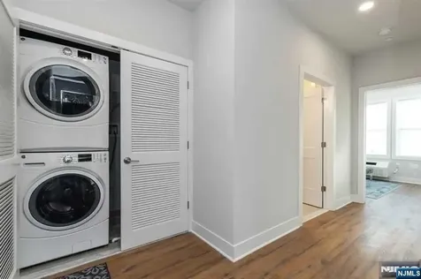 502 Van Bussum Avenue Saddle Brook NJ 07663