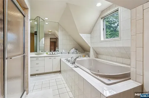 1 Lookout Road Tuxedo Park NY 10987