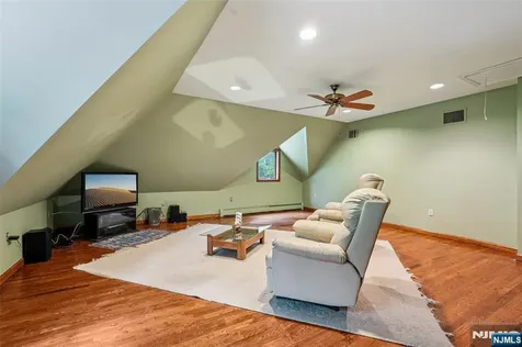 1 Lookout Road Tuxedo Park NY 10987