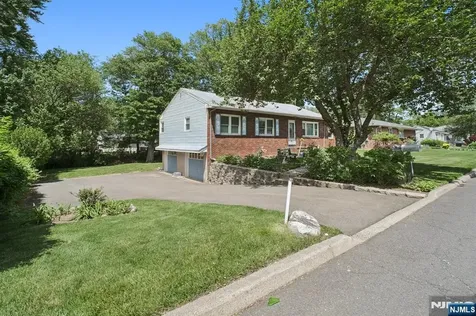 28 Stylon Road Wayne NJ 07470