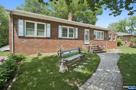 28 Stylon Road Wayne NJ 07470