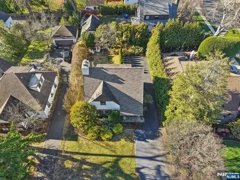183 Sheridan Avenue Ho-ho-kus NJ 07423
