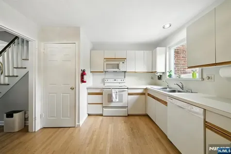 29 Troy Drive Springfield NJ 07081