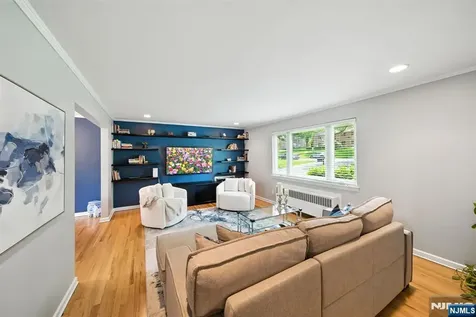 29 Troy Drive Springfield NJ 07081