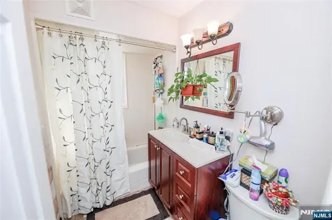 136 Martin Avenue Clifton NJ 07012