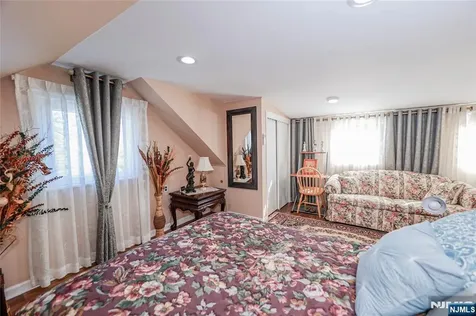 136 Martin Avenue Clifton NJ 07012