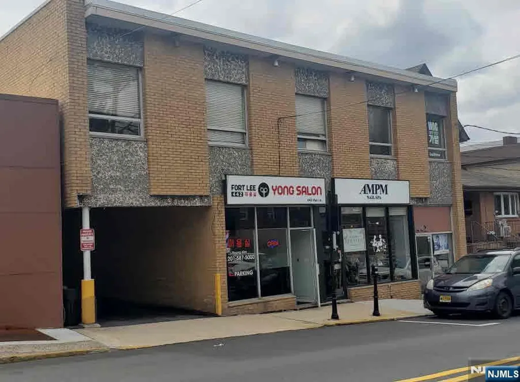 442 Main Street Fort Lee NJ 07024