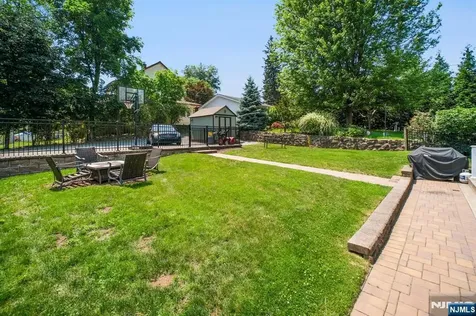 122 Westover Avenue West Caldwell NJ 07006