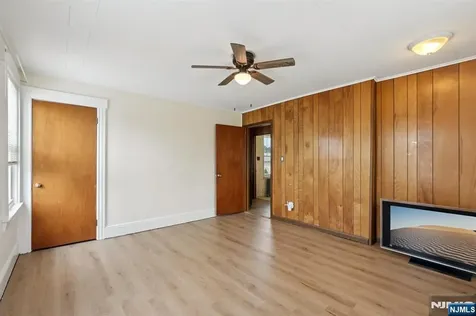 133 Catherine Avenue Saddle Brook NJ 07663