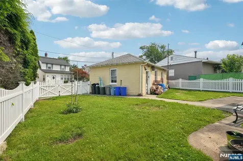 133 Catherine Avenue Saddle Brook NJ 07663