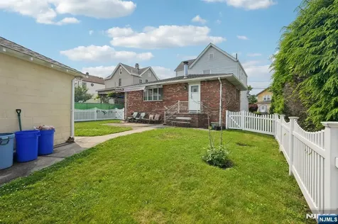 133 Catherine Avenue Saddle Brook NJ 07663
