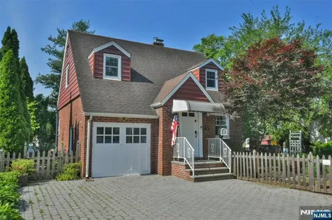 36 Grove Street Waldwick NJ 07463