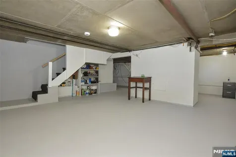 36 Grove Street Waldwick NJ 07463