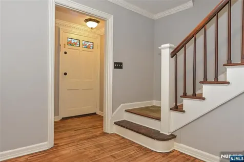 36 Grove Street Waldwick NJ 07463