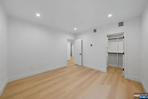 94 Downey Drive Tenafly NJ 07670