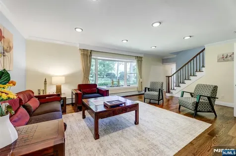 89 Pinecrest Drive Woodcliff Lake NJ 07677