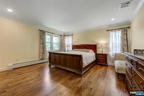 89 Pinecrest Drive Woodcliff Lake NJ 07677
