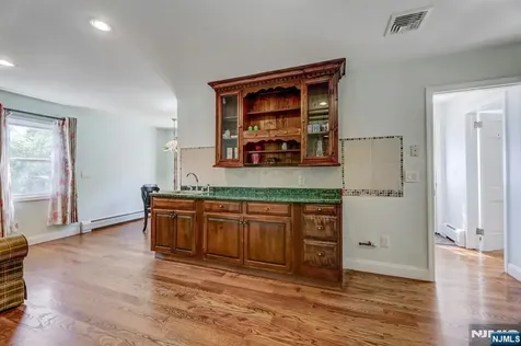 89 Pinecrest Drive Woodcliff Lake NJ 07677