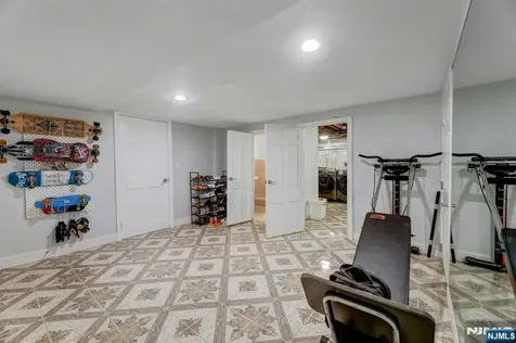 89 Pinecrest Drive Woodcliff Lake NJ 07677