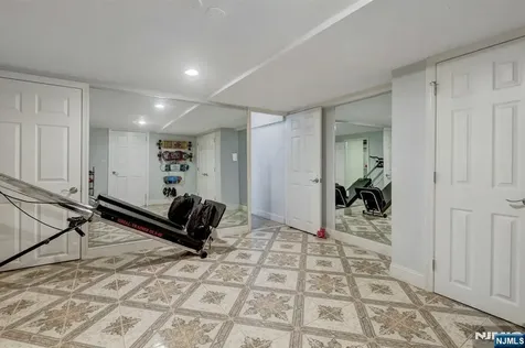 89 Pinecrest Drive Woodcliff Lake NJ 07677