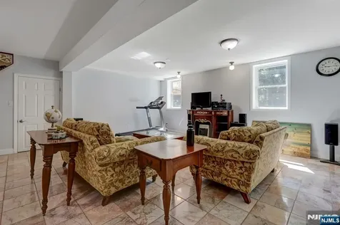 89 Pinecrest Drive Woodcliff Lake NJ 07677