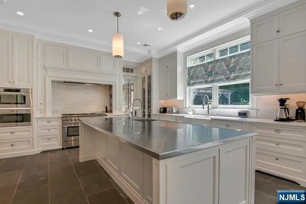 393 Anderson Avenue Alpine NJ 07620