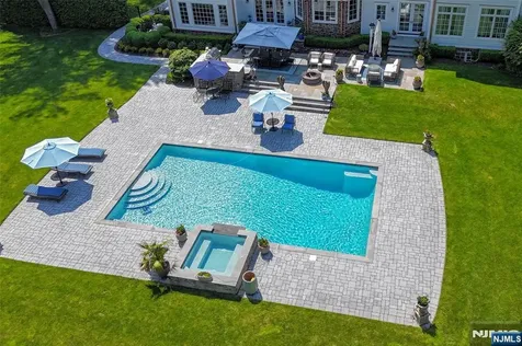 188 E Saddle River Road Saddle River NJ 07458