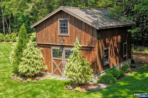 188 E Saddle River Road Saddle River NJ 07458