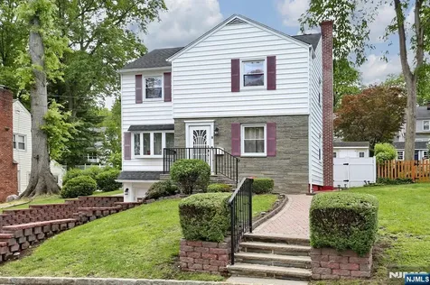 8 Melman Terrace Maplewood NJ 07040