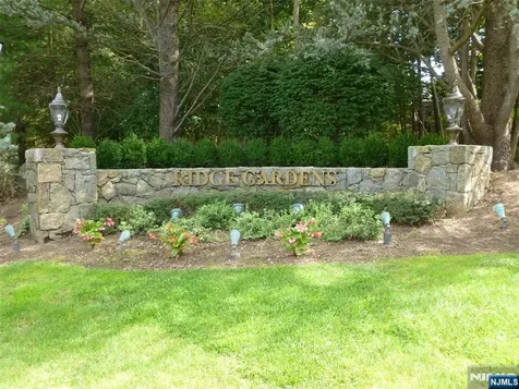 1907 Faulkner Court Mahwah NJ 07430