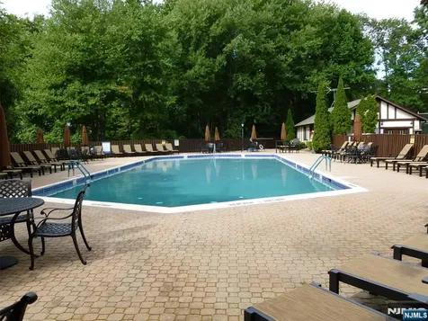 1907 Faulkner Court Mahwah NJ 07430