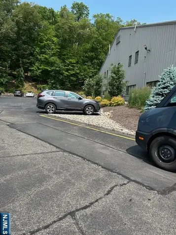 170 Kinnelon Kinnelon Borough NJ 07405