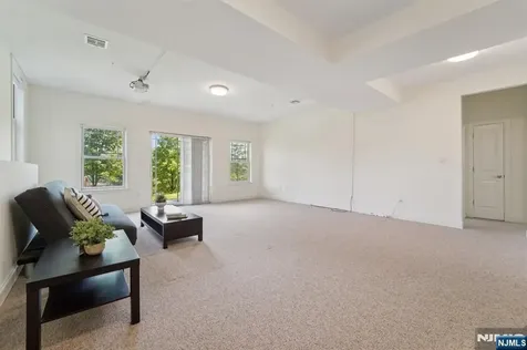 19 Summit Drive North Caldwell NJ 07006