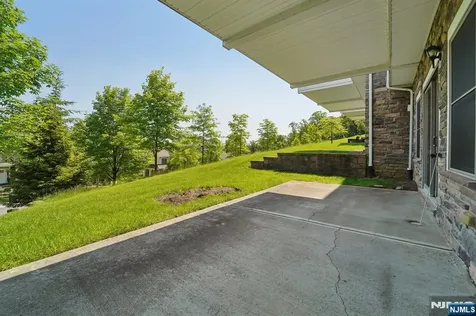 19 Summit Drive North Caldwell NJ 07006