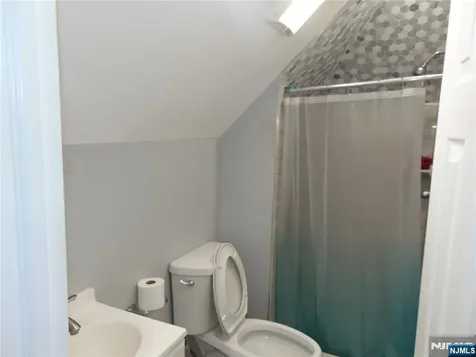 444-446 15th Paterson NJ 07504