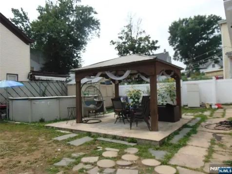 444-446 15th Paterson NJ 07504