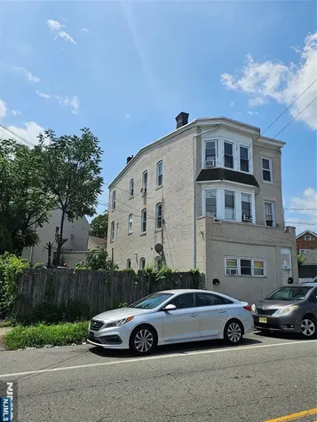 310-312 Vreeland Avenue Paterson NJ 07513