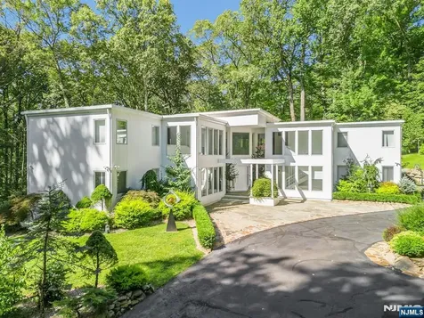 40 Jockey Hollow Road Bernardsville NJ 07924