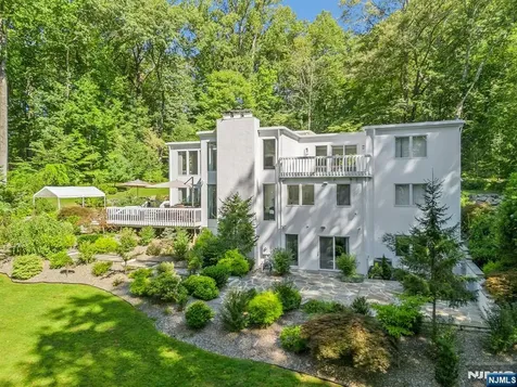 40 Jockey Hollow Road Bernardsville NJ 07924