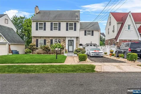 2785 Larchmont Road Union NJ 07083