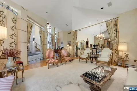 510 Priscilla Lane Englewood NJ 07631