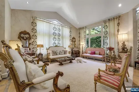 510 Priscilla Lane Englewood NJ 07631