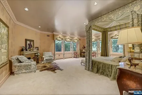 510 Priscilla Lane Englewood NJ 07631