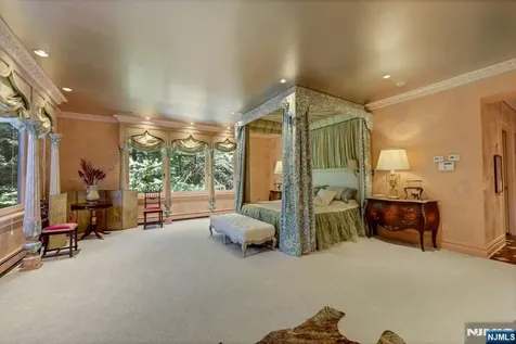 510 Priscilla Lane Englewood NJ 07631