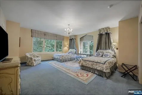 510 Priscilla Lane Englewood NJ 07631