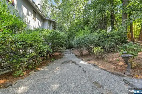 510 Priscilla Lane Englewood NJ 07631